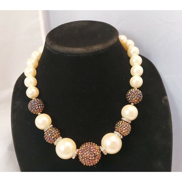 STUNNING VINTAGE ESTATE SIGNED VCLM CHUNKY FAUX PEARL & CRYSTALS 19" NECKLACE - Picture 8 of 8